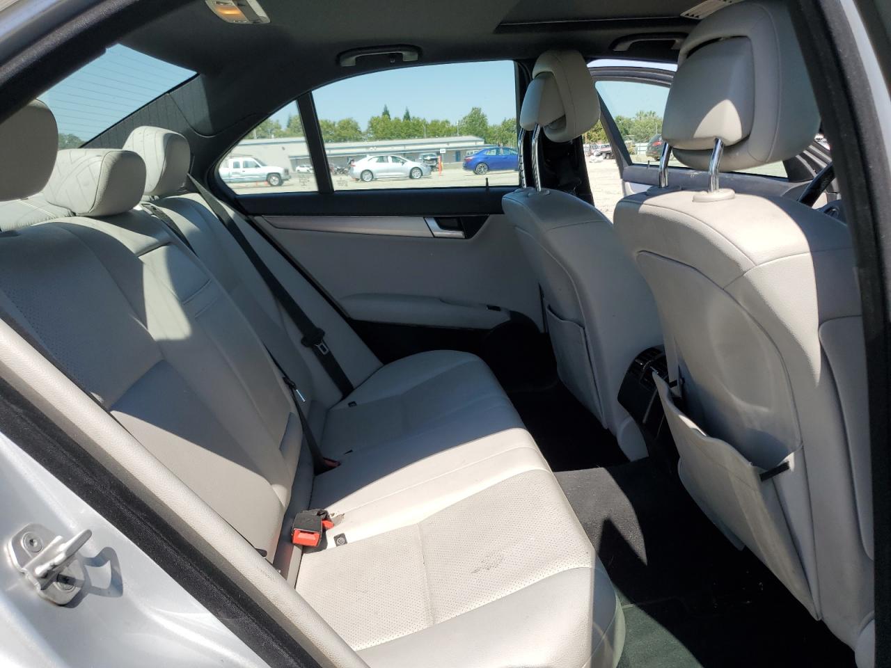 2014 Mercedes-Benz C 250 VIN: WDDGF4HB0EG233746 Lot: 62894155
