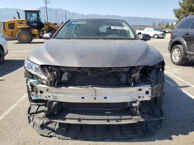  TOYOTA CAMRY 2020 Szary