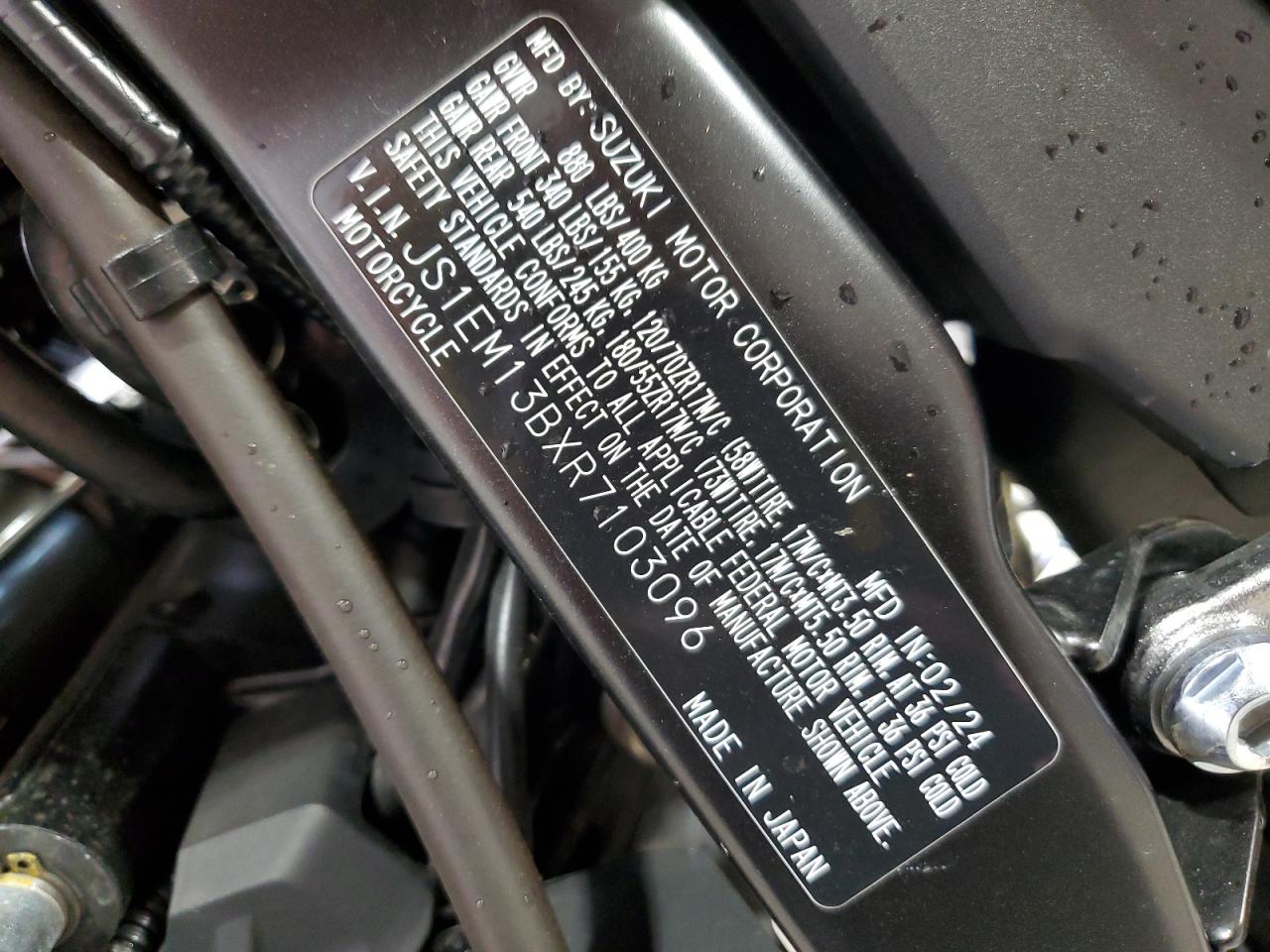 2024 Suzuki Gsx800 F VIN: JS1EM13BXR7103096 Lot: 60970765