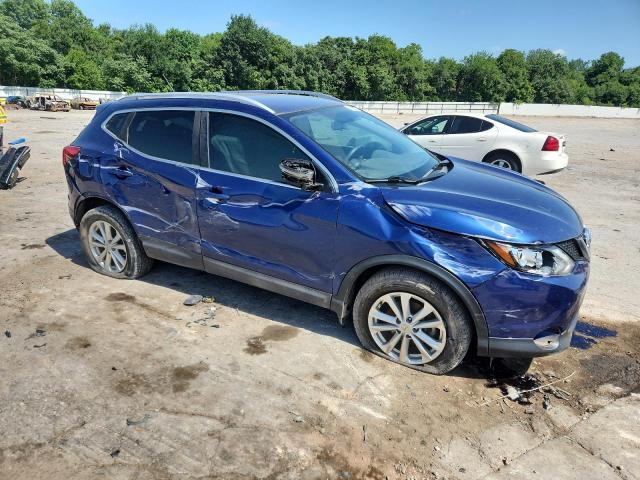  NISSAN ROGUE 2017 Синий