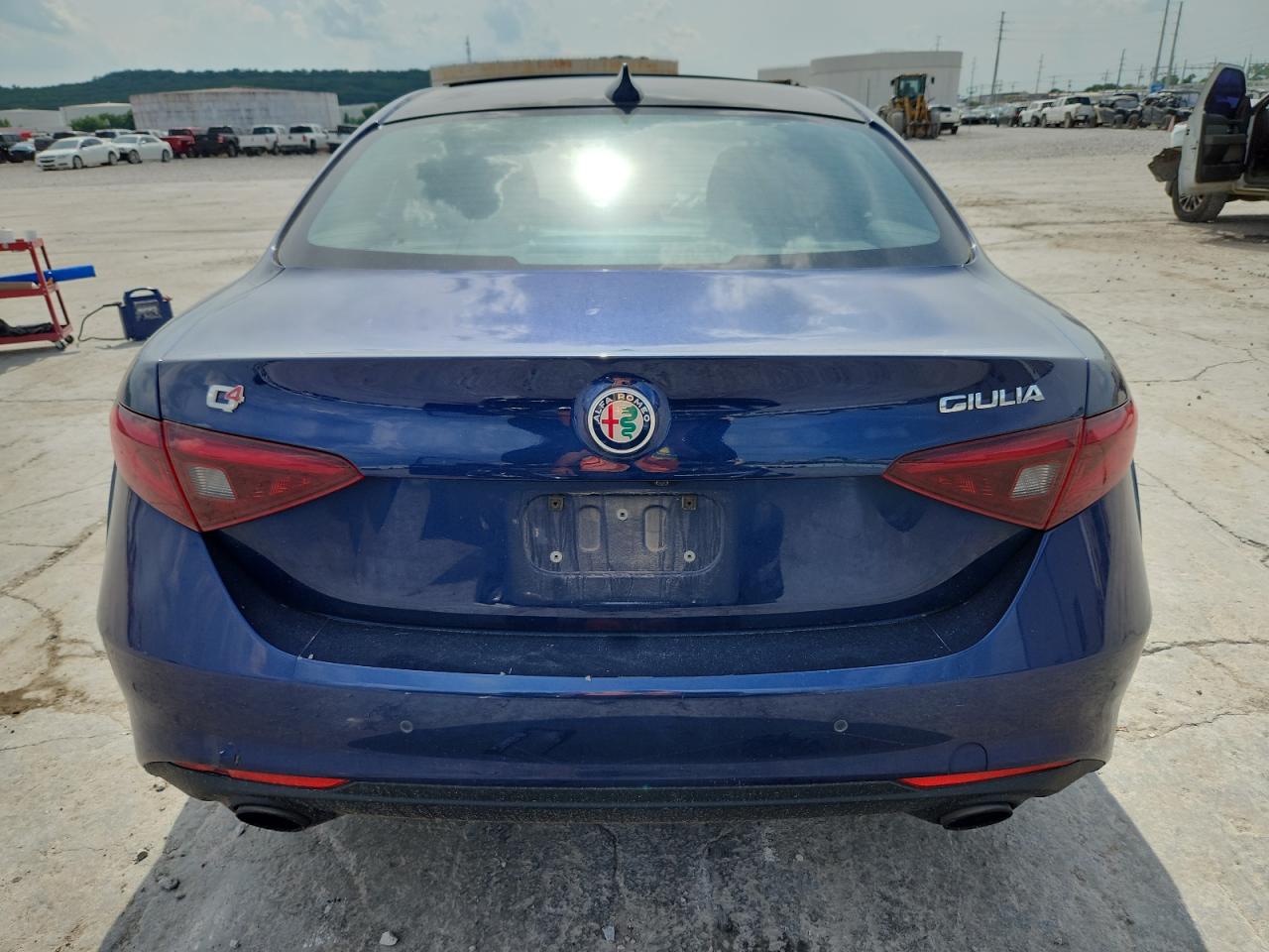 2017 Alfa Romeo Giulia Ti Q4 VIN: ZARFAEEN7H7542116 Lot: 59439985