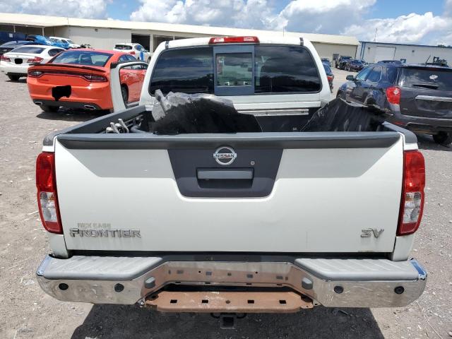 Pickups NISSAN FRONTIER 2014 Biały