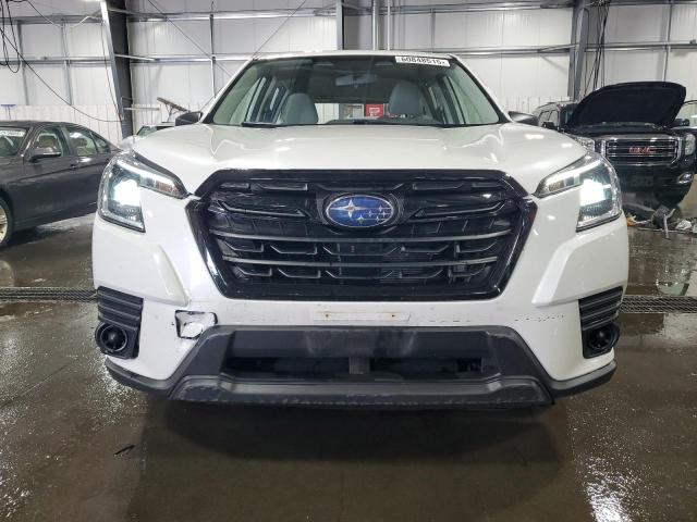  SUBARU FORESTER 2024 Белы