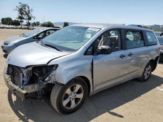 2012 Toyota Sienna 