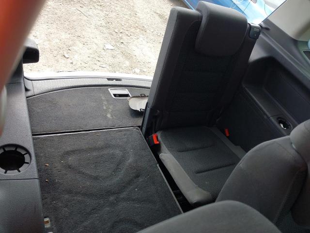 2011 VOLKSWAGEN TOURAN SE