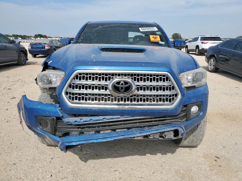 TOYOTA TACOMA 2017 Синій