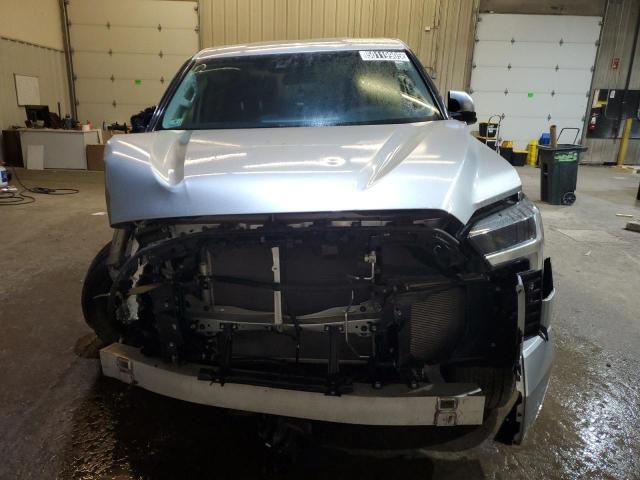  TOYOTA TUNDRA 2022 Srebrny