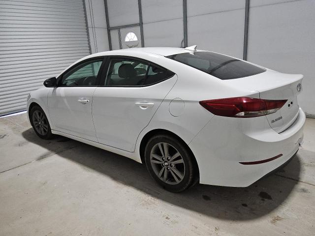  HYUNDAI ELANTRA 2017 White