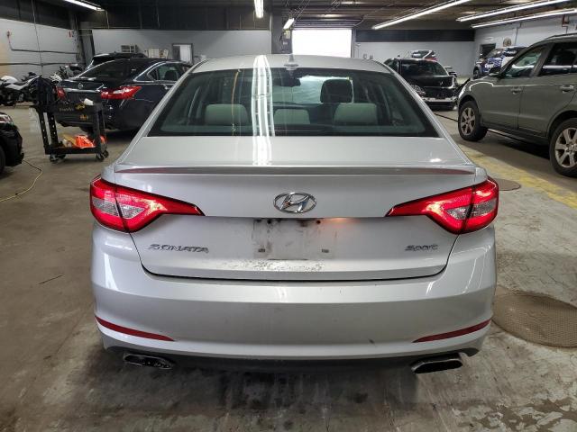  HYUNDAI SONATA 2015 Серебристый