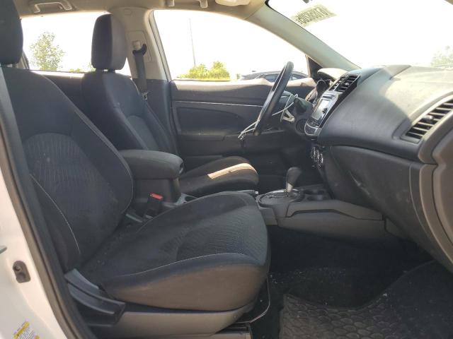Parquets MITSUBISHI OUTLANDER 2015 Biały