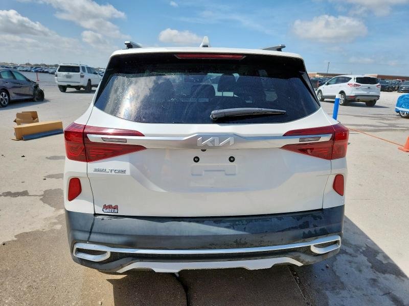  KIA SELTOS 2023 Белы