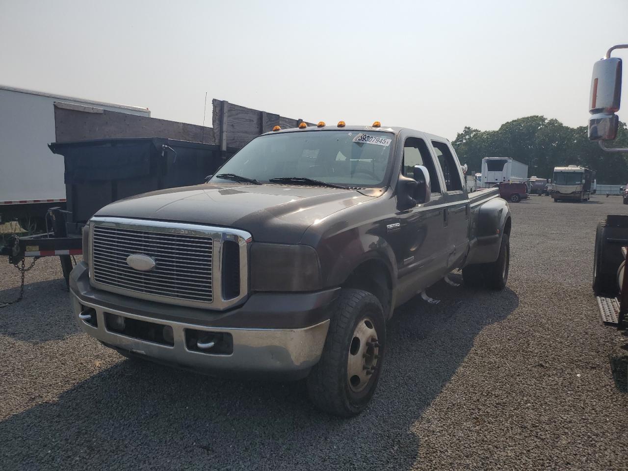 2006 Ford F350 Super Duty na sprzedaż w Assonet, MA - Rear End