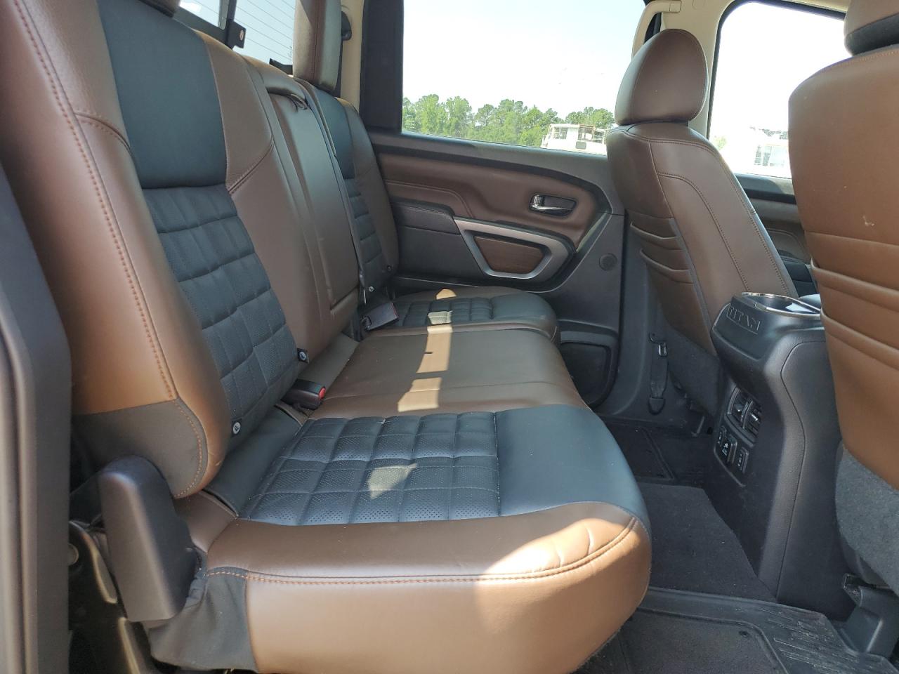 2017 Nissan Titan Sv VIN: 1N6AA1E62HN502718 Lot: 62673425