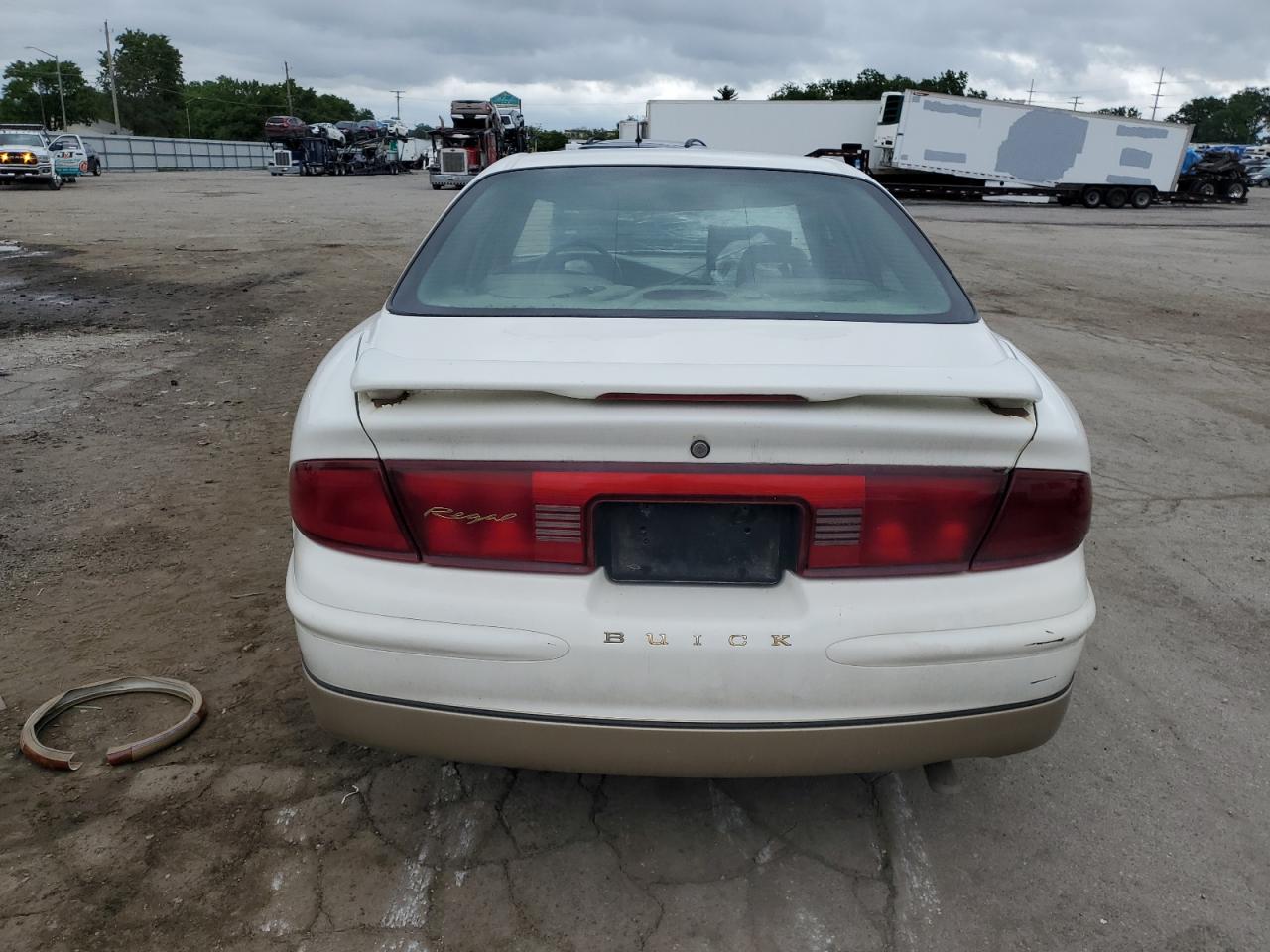 2004 Buick Regal Ls VIN: 2G4WB52K541237671 Lot: 61428545