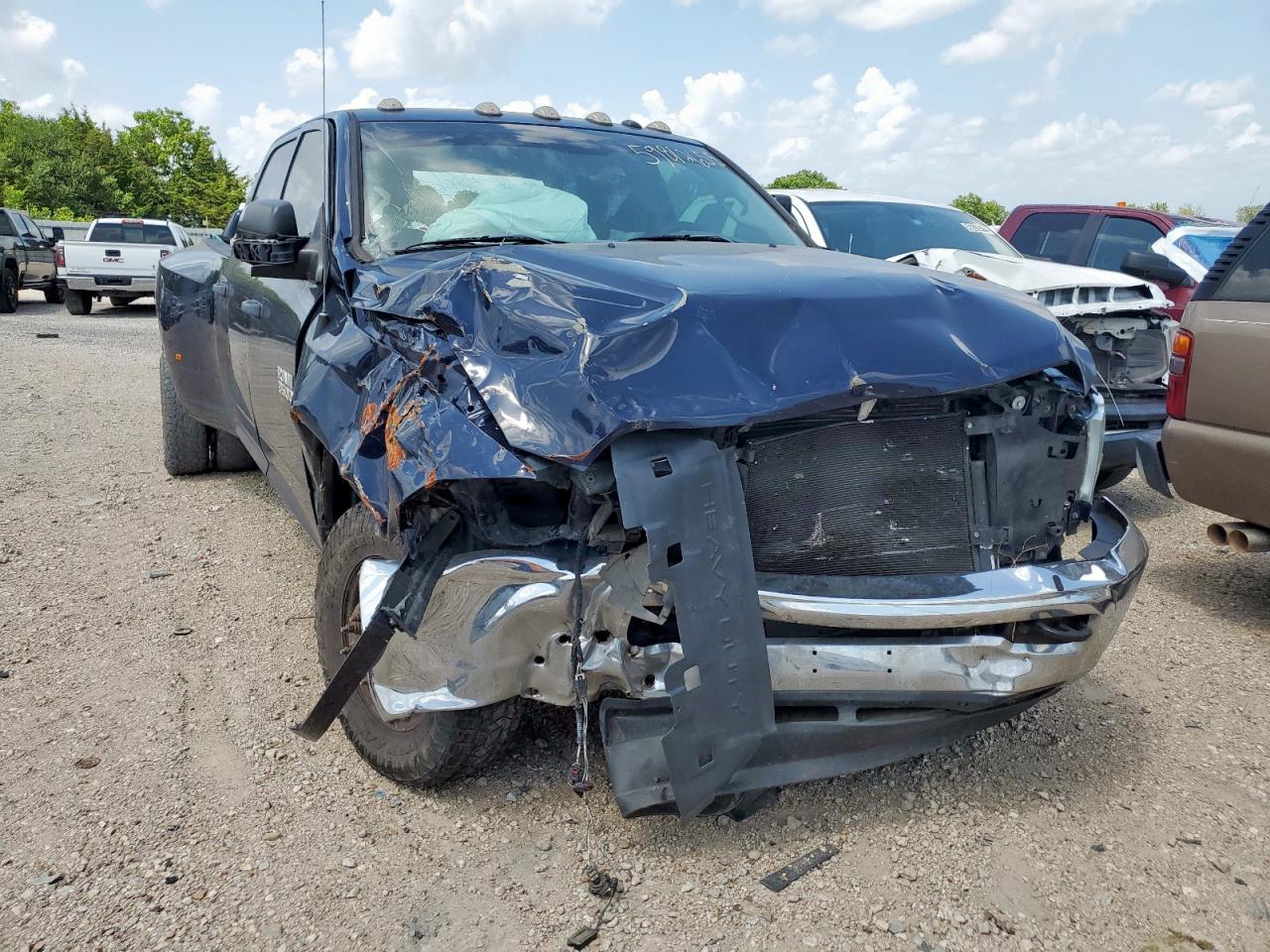 2018 Ram 3500 St VIN: 3C63RRGLXJG422000 Lot: 59812655
