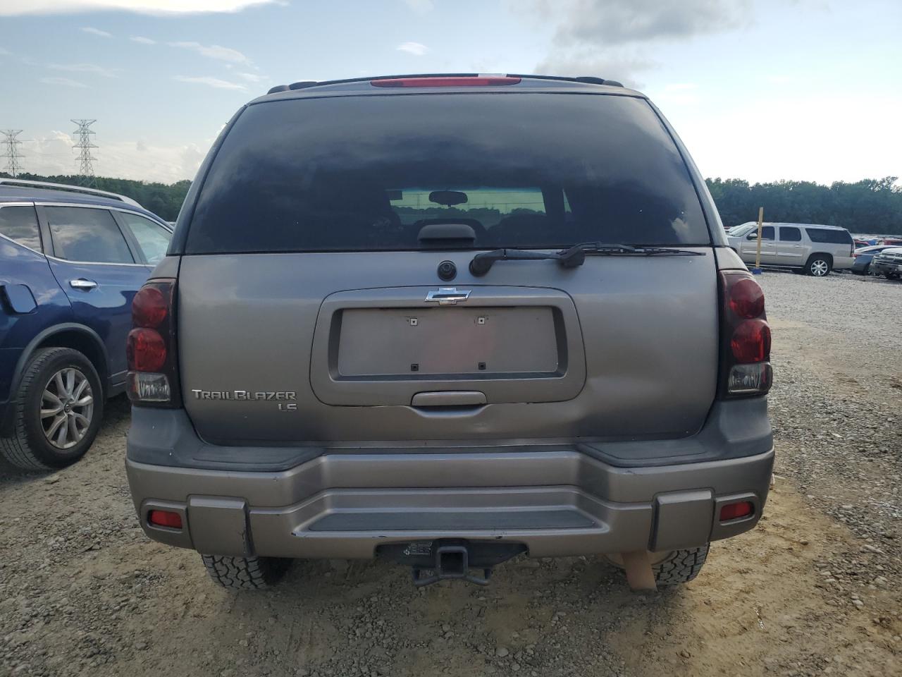 2005 Chevrolet Trailblazer Ls VIN: 1GNDT13S452379079 Lot: 61213005