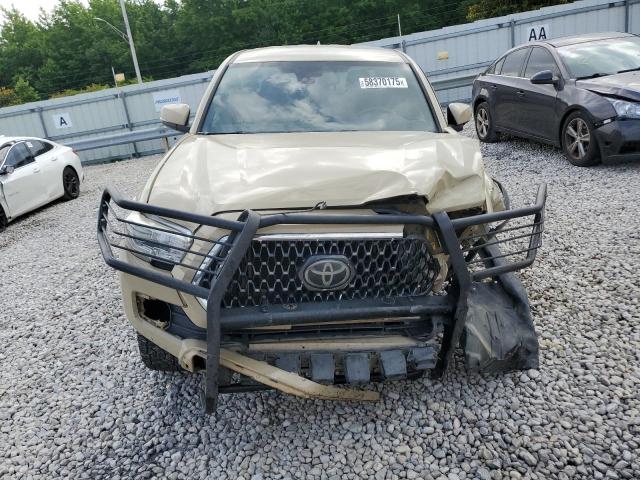  TOYOTA TACOMA 2018 Кремовый