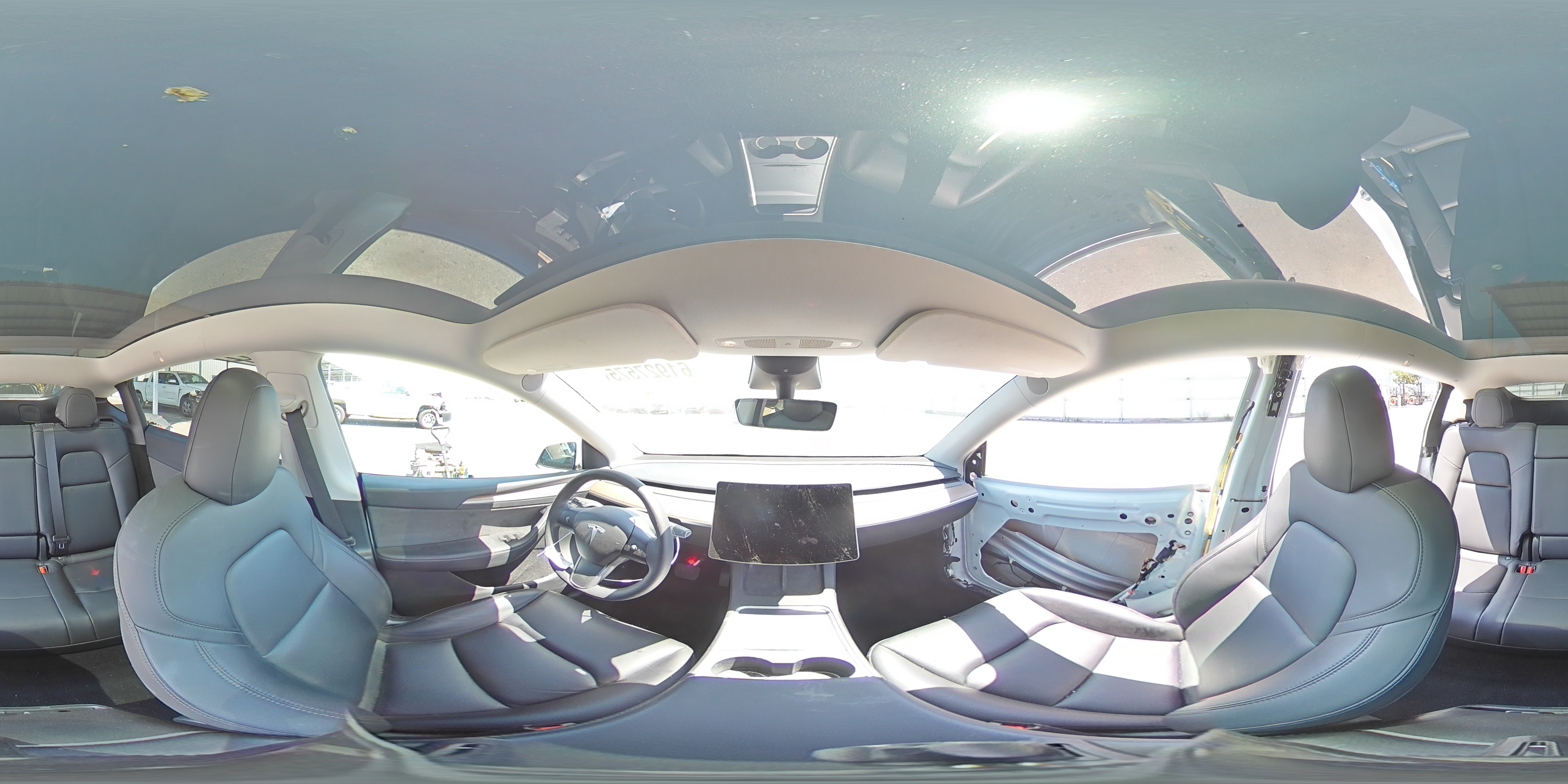 2023 Tesla Model Y VIN: 7SAYGDEE0PF637947 Lot: 61927575