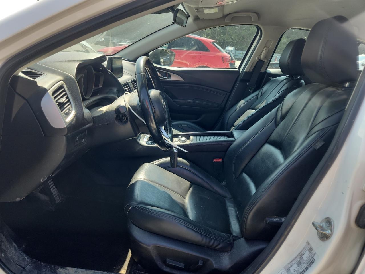 2018 Mazda 3 Touring VIN: 3MZBN1V37JM209833 Lot: 62096295