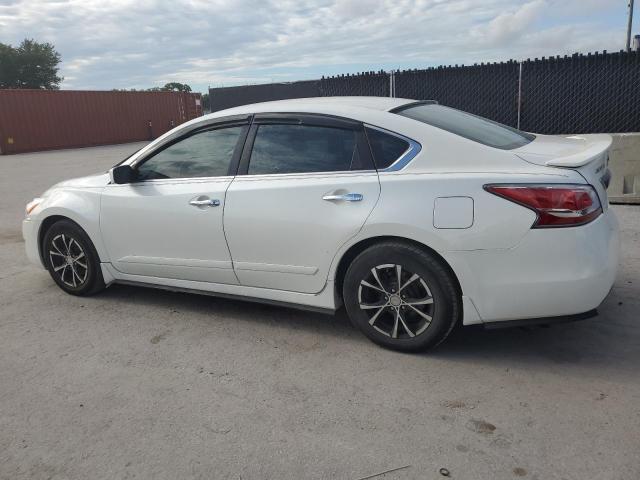  NISSAN ALTIMA 2015 Белы