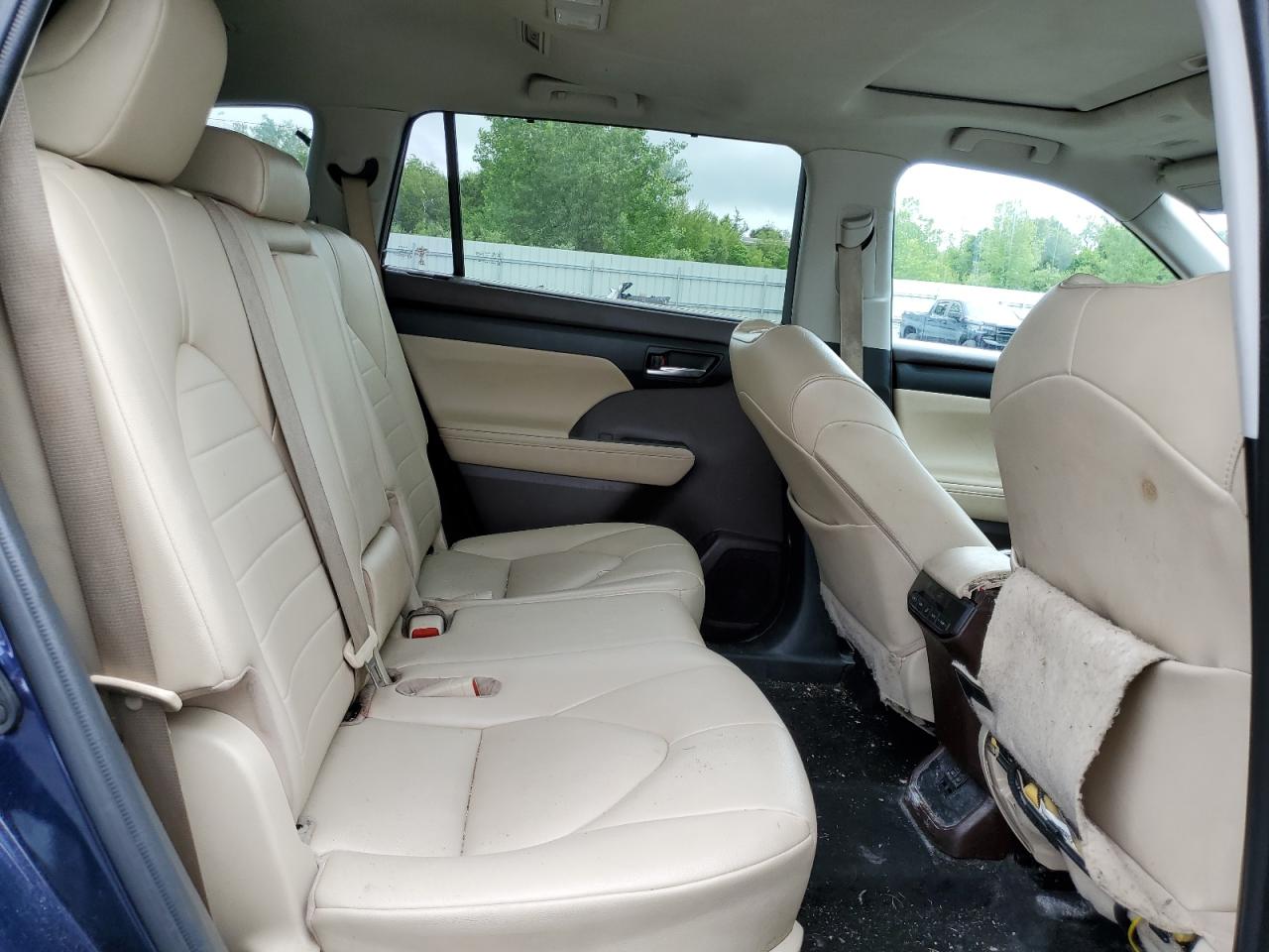 2021 Toyota Highlander Xle VIN: 5TDGZRBH8MS540534 Lot: 60990435