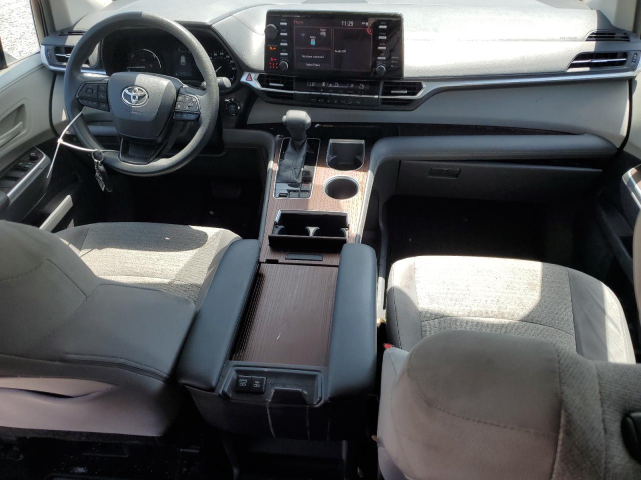 2022 Toyota Sienna Le VIN: 5TDBRKEC4NS102807 Lot: 62036025