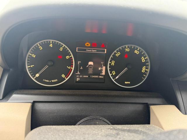 Parquets LAND ROVER LR4 2013 Biały