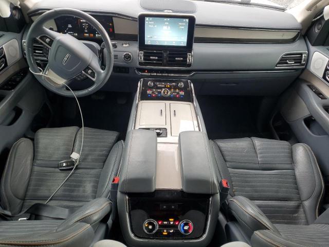  LINCOLN NAVIGATOR 2018 Biały