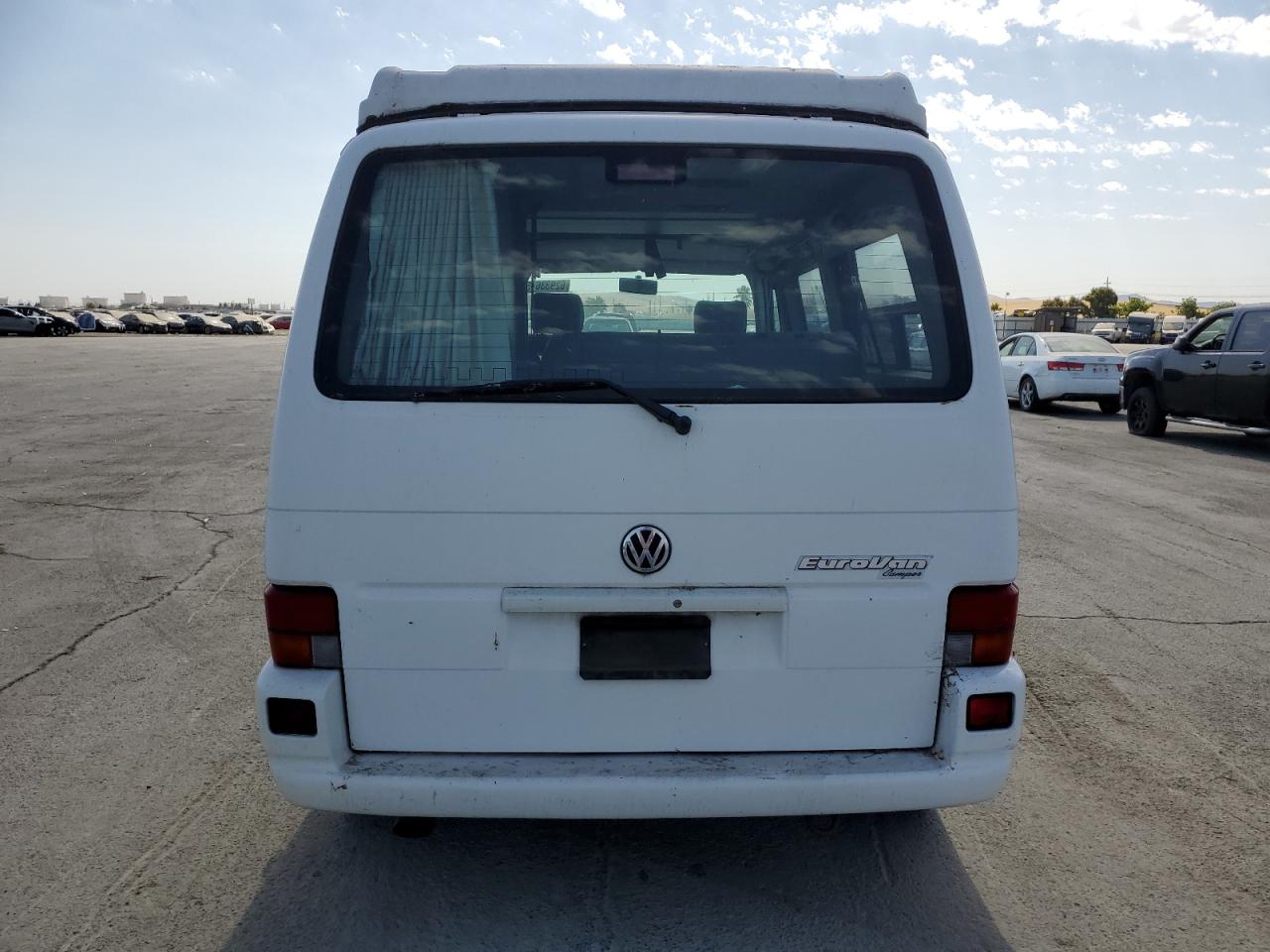 1999 Volkswagen Eurovan Camper VIN: WV2EH870XXH000684 Lot: 62933615
