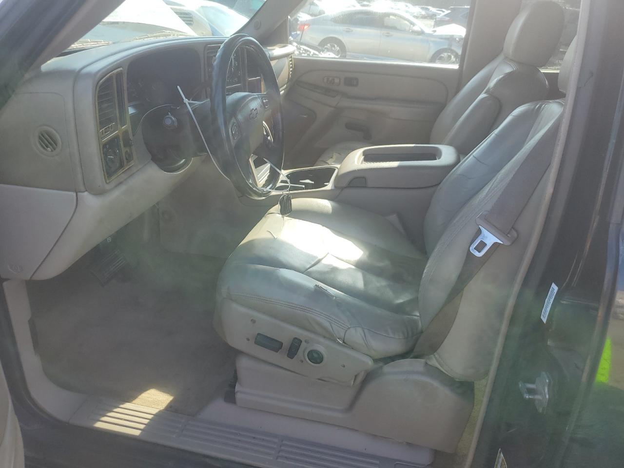 2004 Chevrolet Tahoe C1500 VIN: 1GNEC13Z24J308324 Lot: 62062755