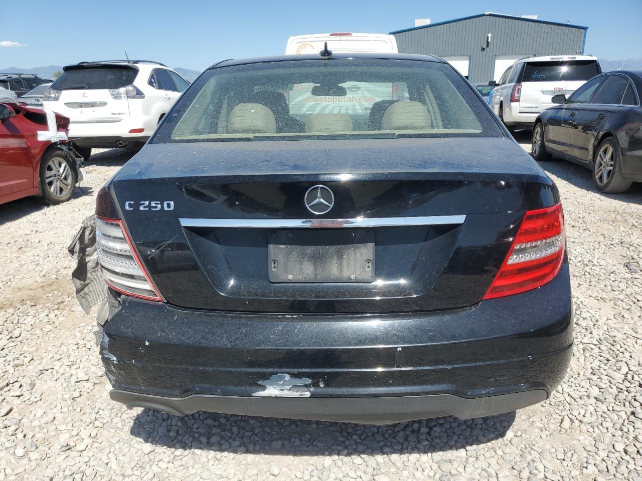 2012 Mercedes-Benz C 250 VIN: WDDGF4HB3CA669569 Lot: 60805995