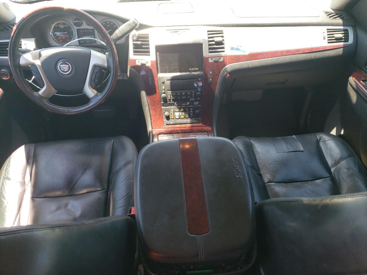 2010 Cadillac Escalade VIN: 1GYUCAEF2AR197286 Lot: 61454275