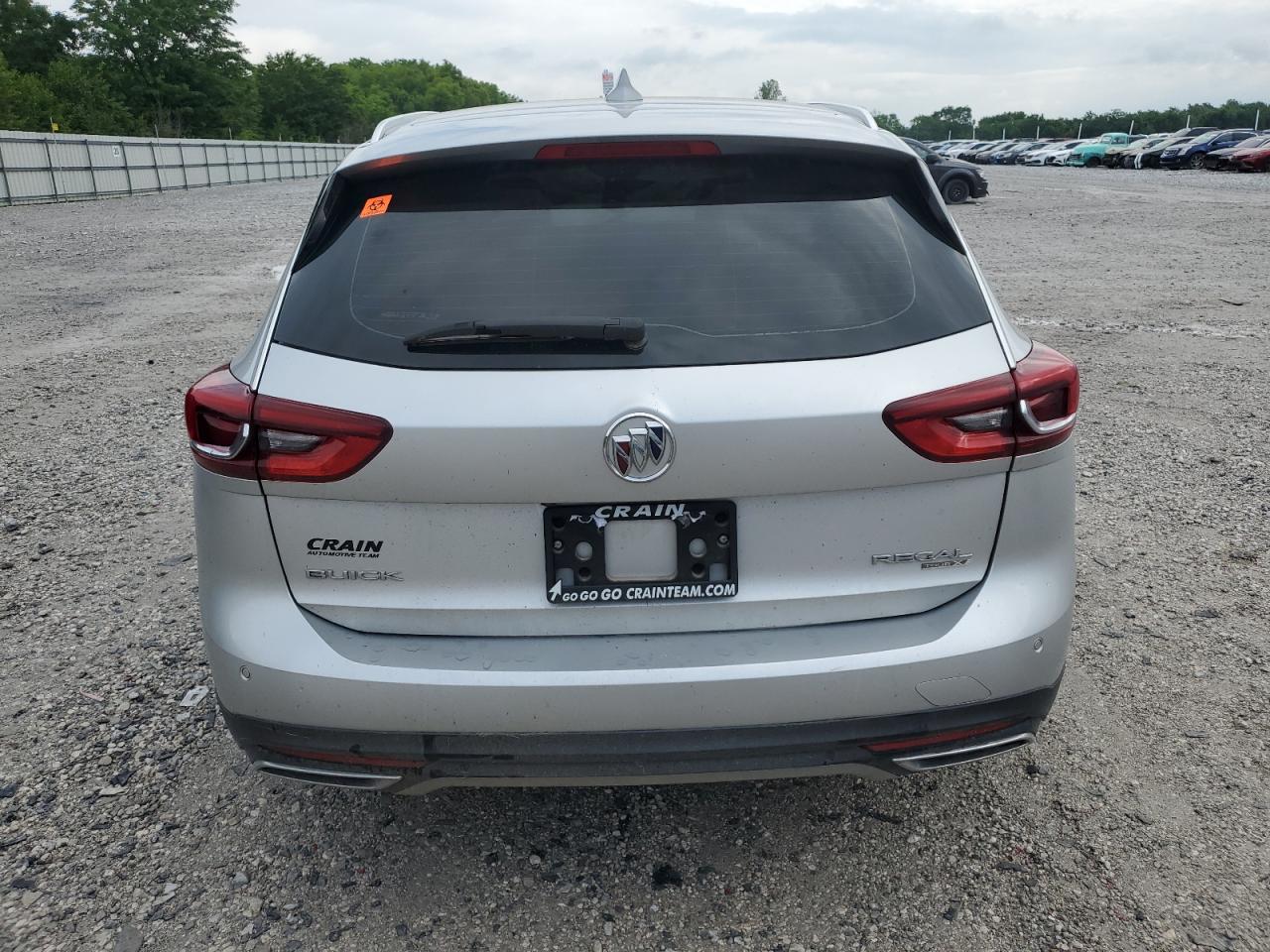 2018 Buick Regal Tourx Essence VIN: W04GV8SX3J1162722 Lot: 59581295