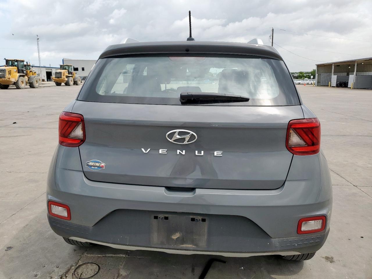 2023 Hyundai Venue Sel VIN: KMHRC8A39PU233217 Lot: 61666475
