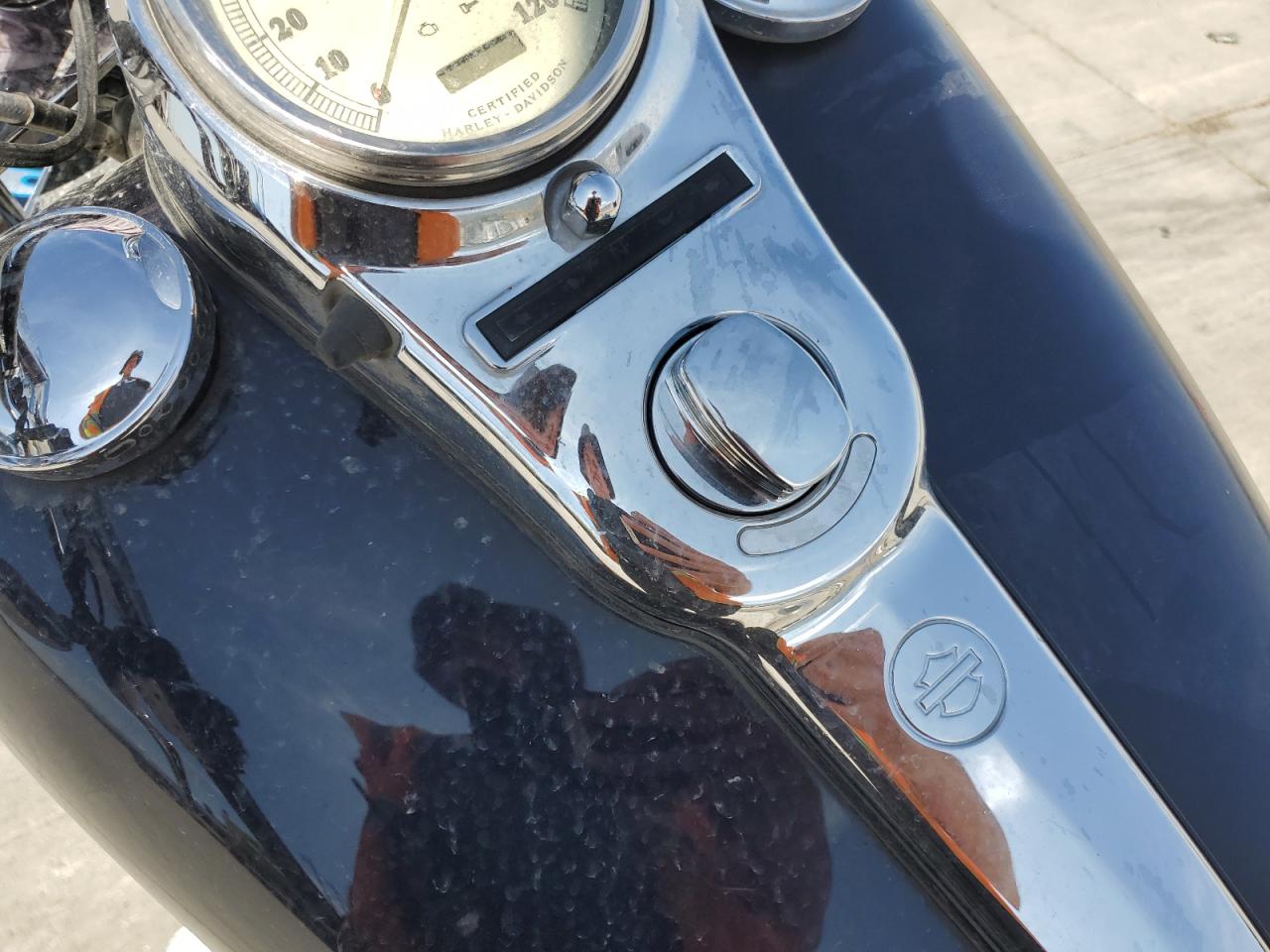 2002 Harley-Davidson Fxdwg3 VIN: 1HD1PEV182Y952018 Lot: 62776325