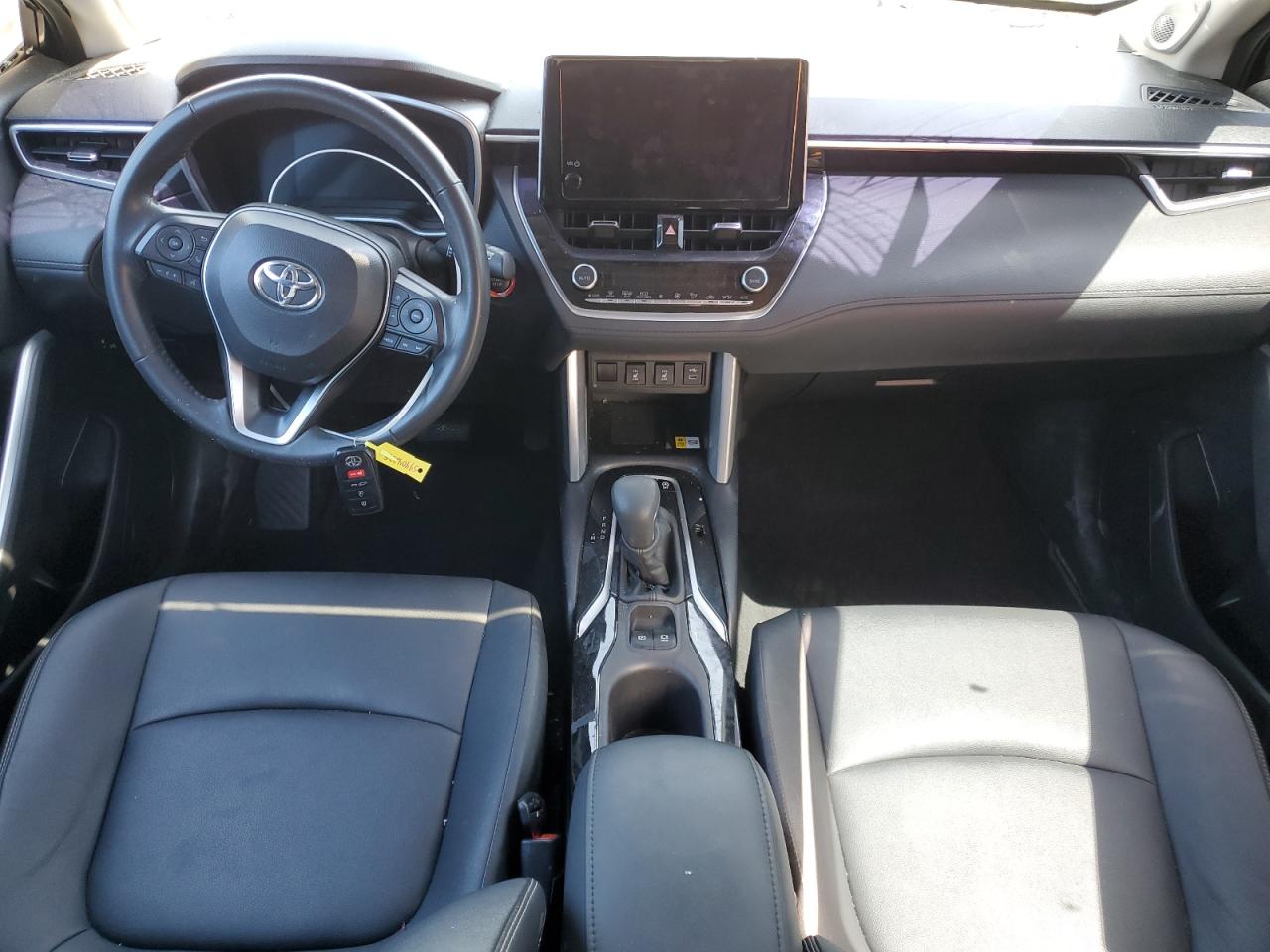 2023 Toyota Corolla Cross Xle VIN: 7MUDAAAG1PV043503 Lot: 59404225
