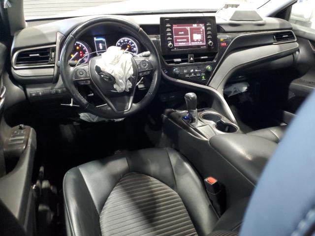  TOYOTA CAMRY 2021 Серебристый
