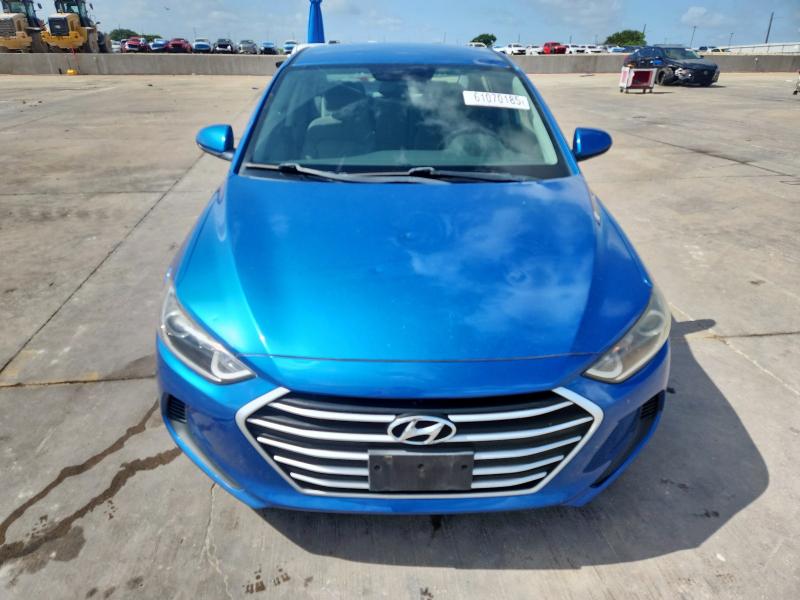 HYUNDAI ELANTRA 2018 Синий