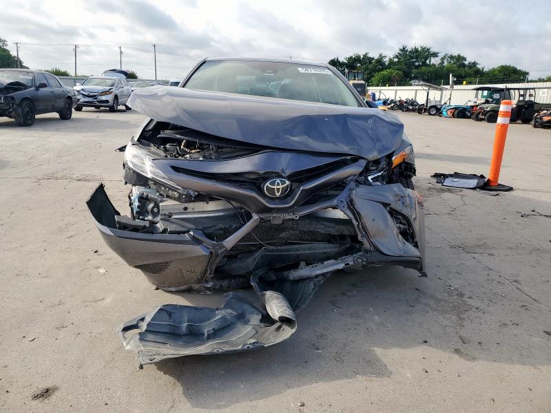  TOYOTA CAMRY 2019 Серый