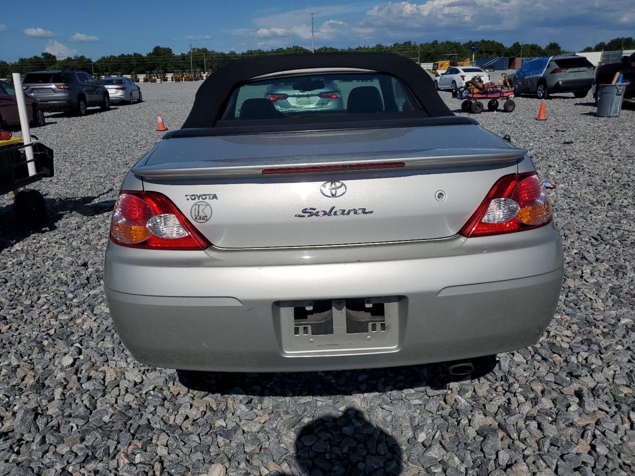 2002 Toyota Camry Solara Se VIN: 2T1FF28P12C885078 Lot: 61082405
