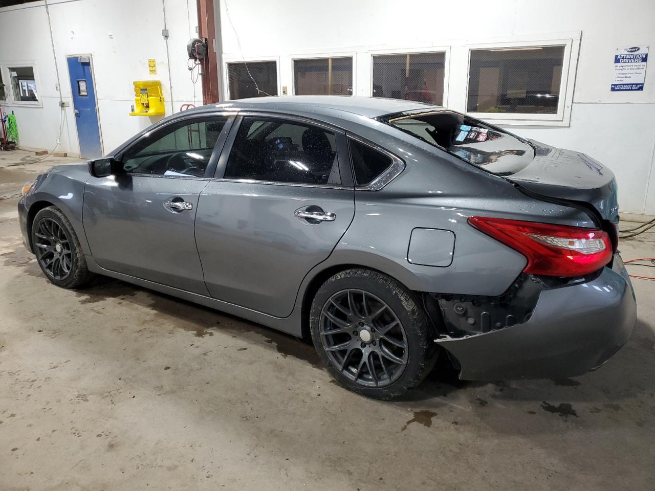 NISSAN ALTIMA 2017 VIN 1N4AL3AP8HN337044 photo 2