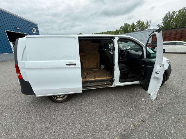 Vans MERCEDES-BENZ METRIS 2016 Biały