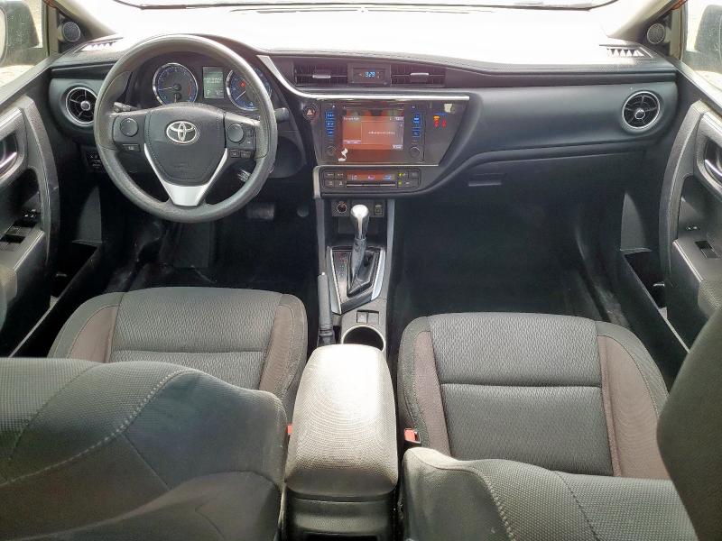  TOYOTA COROLLA 2019 Красный