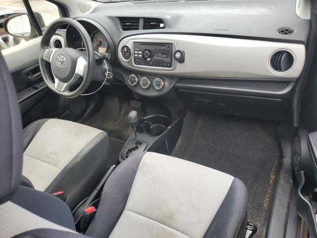  TOYOTA YARIS 2013 Серый