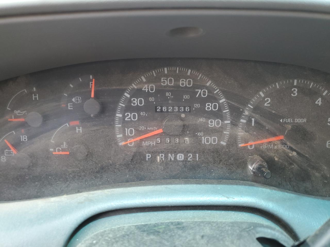 1998 Ford F150 VIN: 1FTZX18W7WKB53473 Lot: 62727405