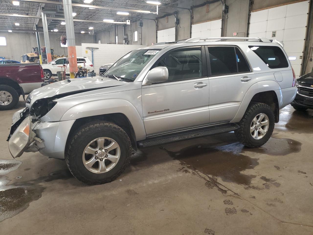 2005 Toyota 4Runner Sr5 იყიდება Blaine-ში, MN - Front End