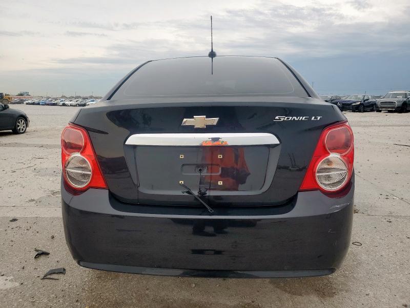  CHEVROLET SONIC 2015 Чорний