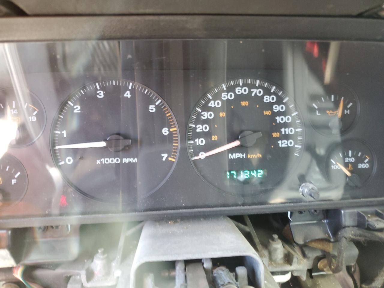 JEEP GRAND CHER 2002 VIN 1J4GW48S52C242434 фото 9