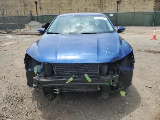  VOLKSWAGEN PASSAT 2017 Blue