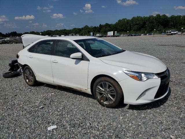  TOYOTA CAMRY 2015 White